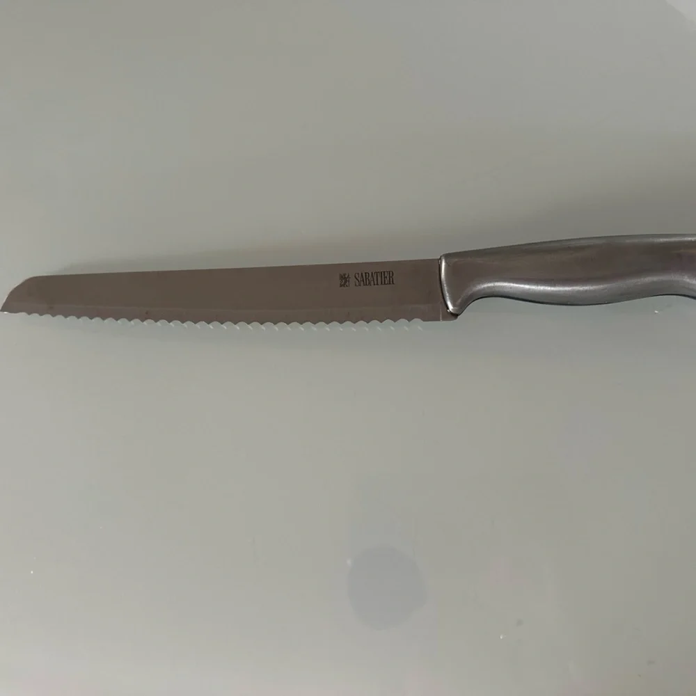 Multipurpose Bread Knife